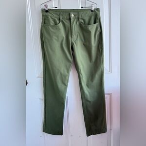 SwissTech | Men’s Stretch Straight Leg Pants‎ | Size 30x30 | Green